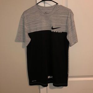 Dri-Fit Nike T